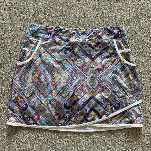 SOFIBELLA 16" Tennis Skort in‎ Jewels Size Large - Picture 2 of 7